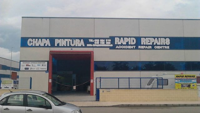 RAPID-REPAIRS-Bodywork-and-Paint-Specialists.jpg