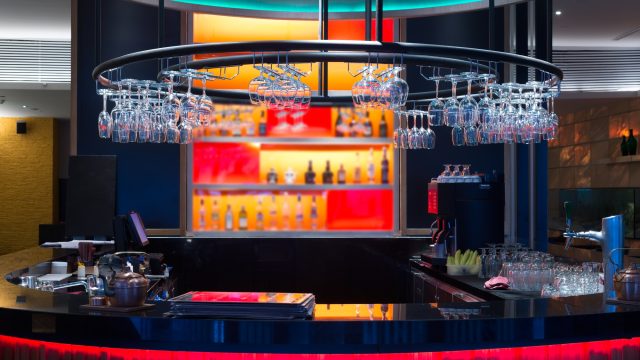 front-bar.jpg